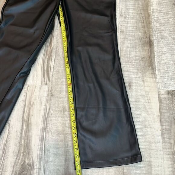 Halogen vegan leather wide leg pants size 10 - Picture 10 of 12
